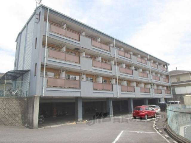 クローバーハイツ１外観写真3