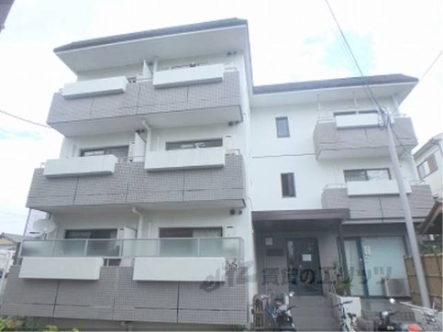 ヴィラ・ぺルソン外観写真2