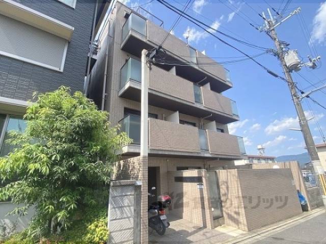 Ｒｅｑｕｉｅ紫竹外観写真1