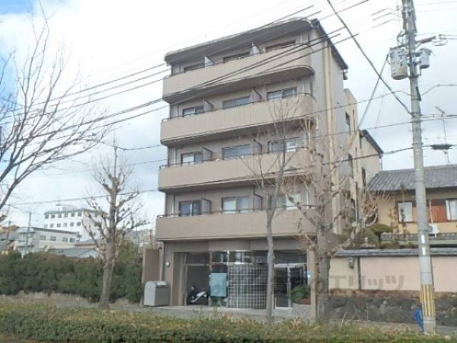 カーサ栗栖外観写真1