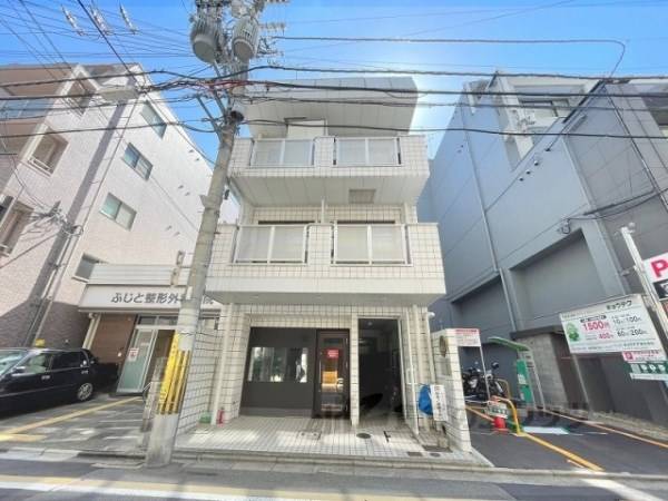 003583の外観写真