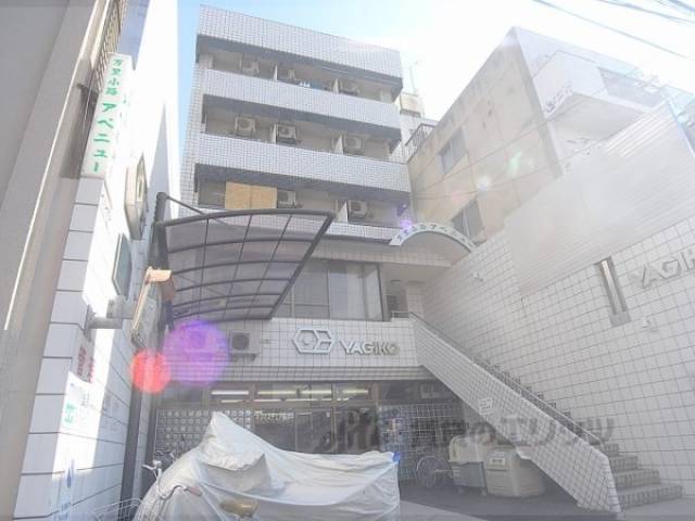 万里小路アベニュー外観写真1