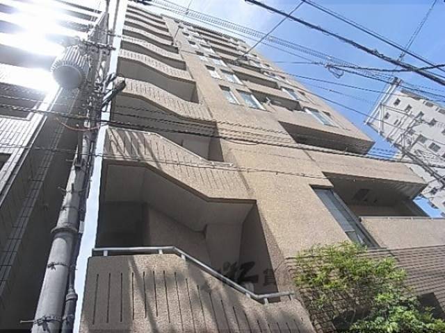 京の五条GREENHOUSE外観写真2