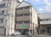 アルティスタ三条