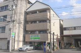 アルティスタ三条外観写真