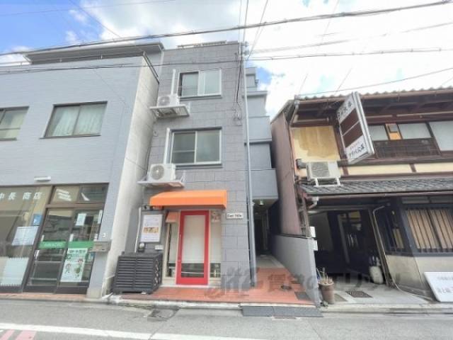 Ｃａｒｌ　Ｖｉｌｌａ外観写真1