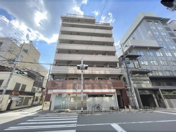 003648の外観写真