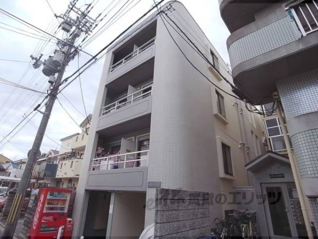 メゾンレリック外観写真2