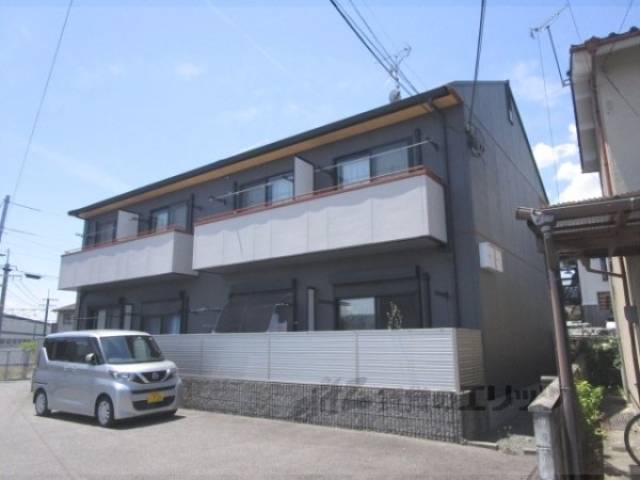 ロココ・テン外観写真2