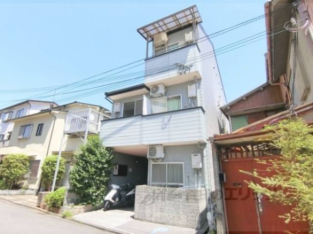 ヴィラ・ベルエポック外観写真1