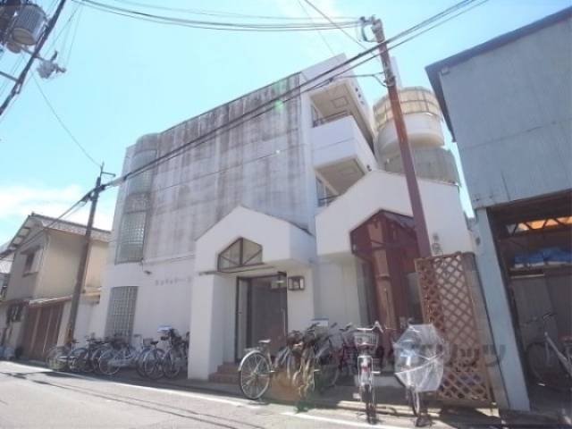 センチュリーコーポ外観写真2