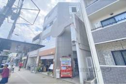 コスモハイツ里ノ内外観写真