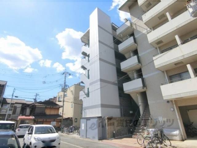 ヴェルメゾン今出川外観写真3
