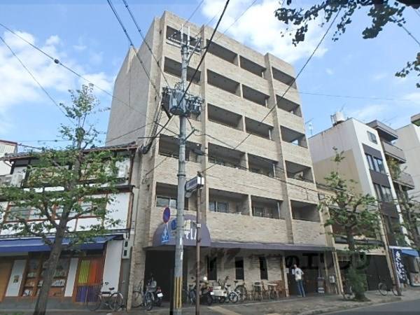 004049の外観写真