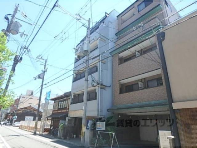 バインオークファイン外観写真1