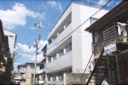 光輝マンション外観写真
