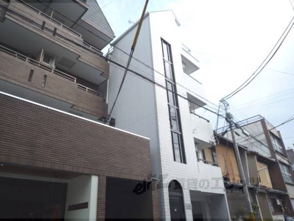 004095の外観写真