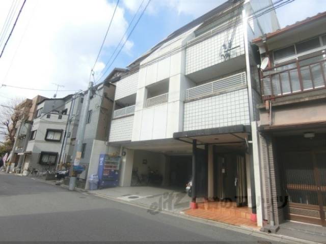 フォーマル２１外観写真2