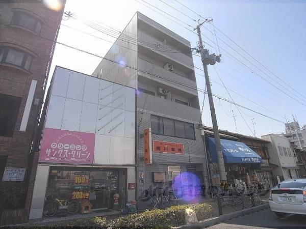004212の外観写真