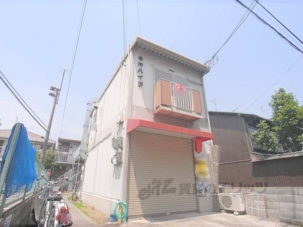 004218の外観写真