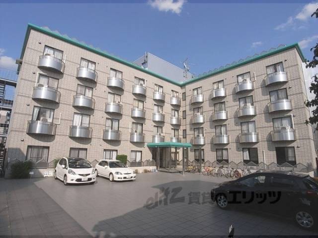 アビタシオン鴨川外観写真1