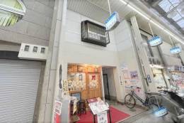 リリーガル外観写真