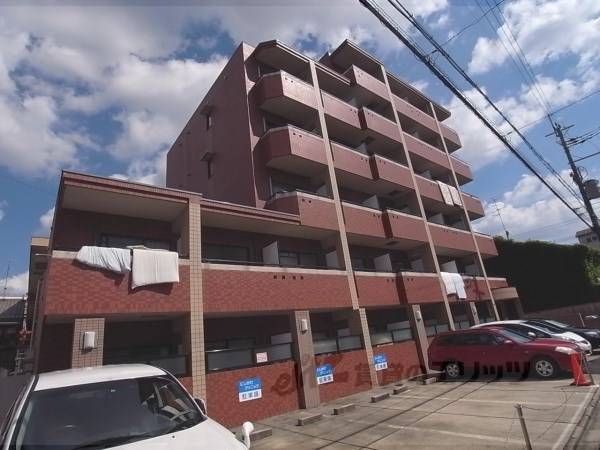 004242の外観写真