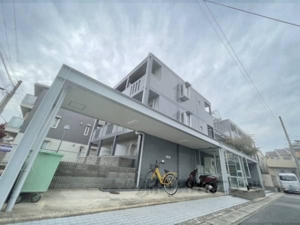 004274の外観写真