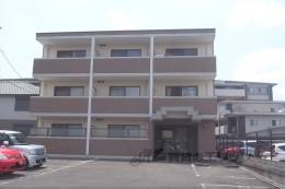 フラッツアルマカン外観写真