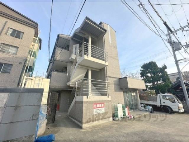 コンフォール大久保外観写真1