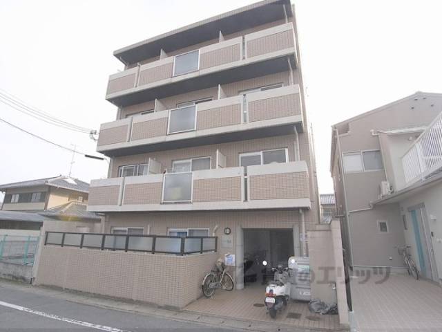 マノワール外観写真1