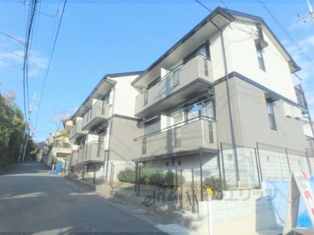 ブランドール藤林外観写真1