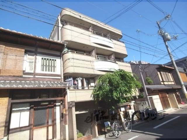ドゥエル辻本外観写真2