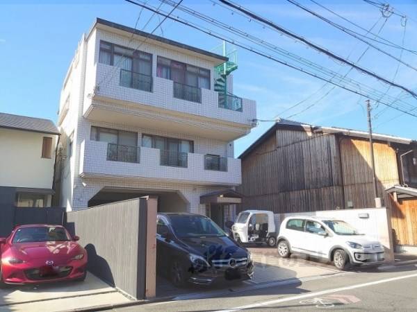 004391の外観写真