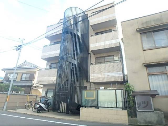 ＡＶＡＮＺＡＲＥ北花山外観写真2