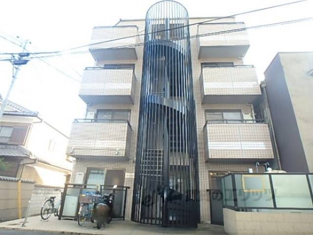 ＡＶＡＮＺＡＲＥ北花山外観写真3
