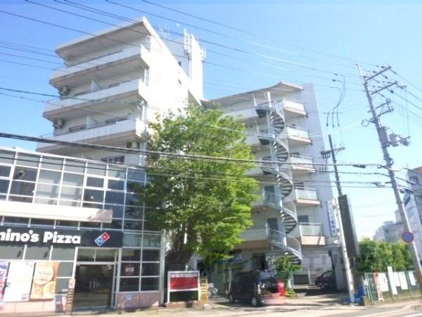 004442の外観写真