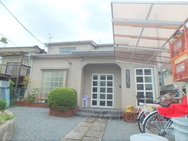 山川マンション外観写真1
