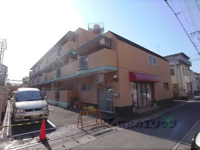 サンパレス外観写真3