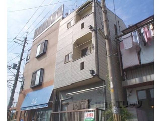 ハイツ千足外観写真1