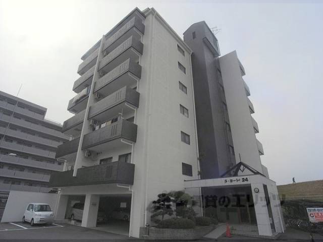 ラヨード２４外観写真1