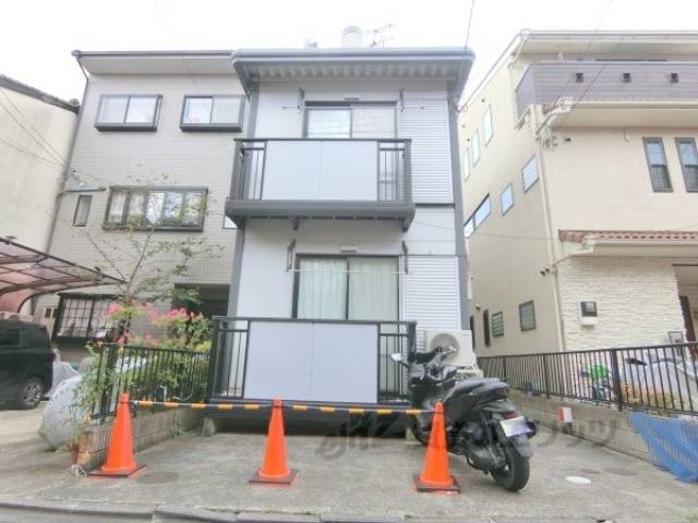 どんぐりハウス外観写真3