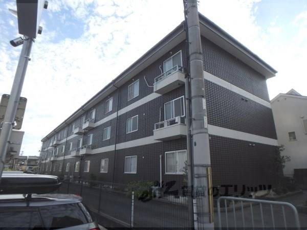 004695の外観写真