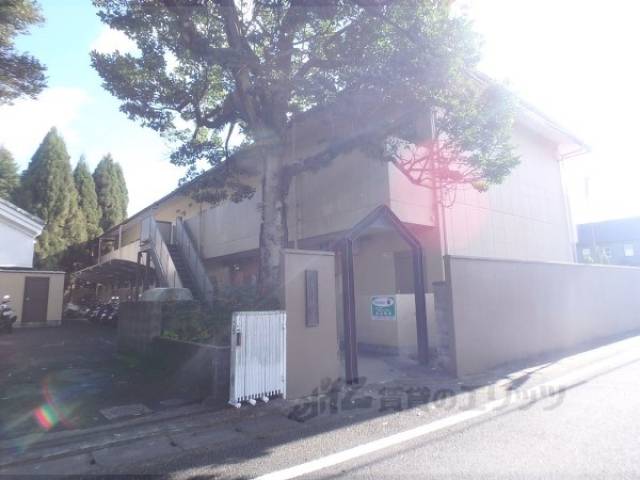 マンション馨（かおり）外観写真3