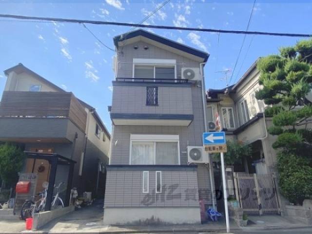 ジュネス外観写真3