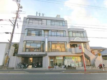 シャンポール外観写真2