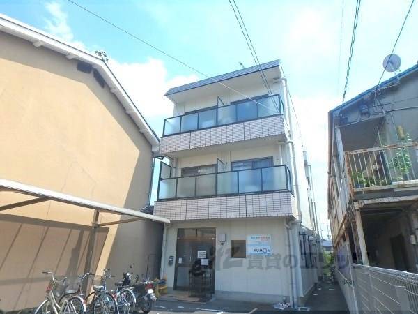 004788の外観写真