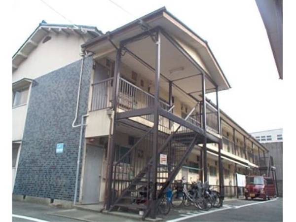 004813の外観写真