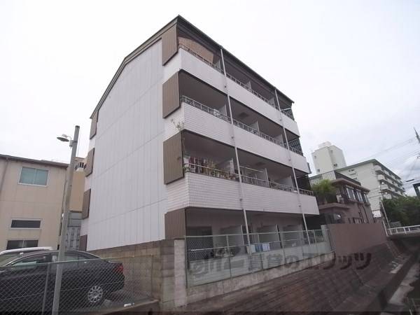 004864の外観写真