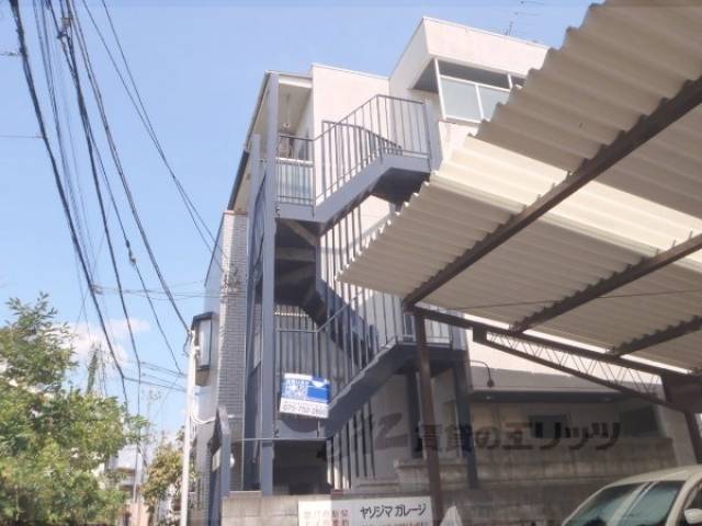 カーサ東一条外観写真1